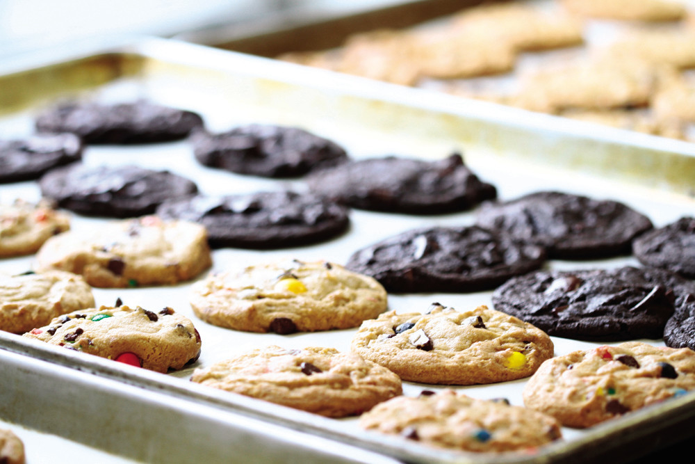 Insomnia Cookies brings midnight snacking to Thayer with late-night cookie deliveries